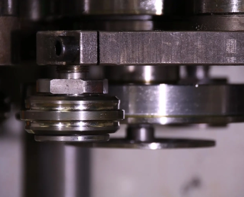 Metal Can Seaming Process